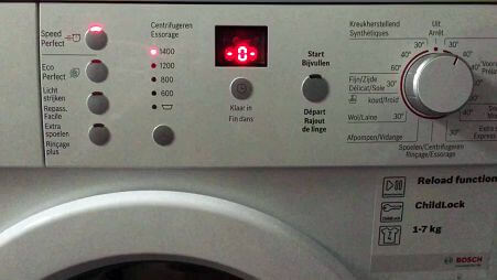 мигают индикаторы стиральной машины 